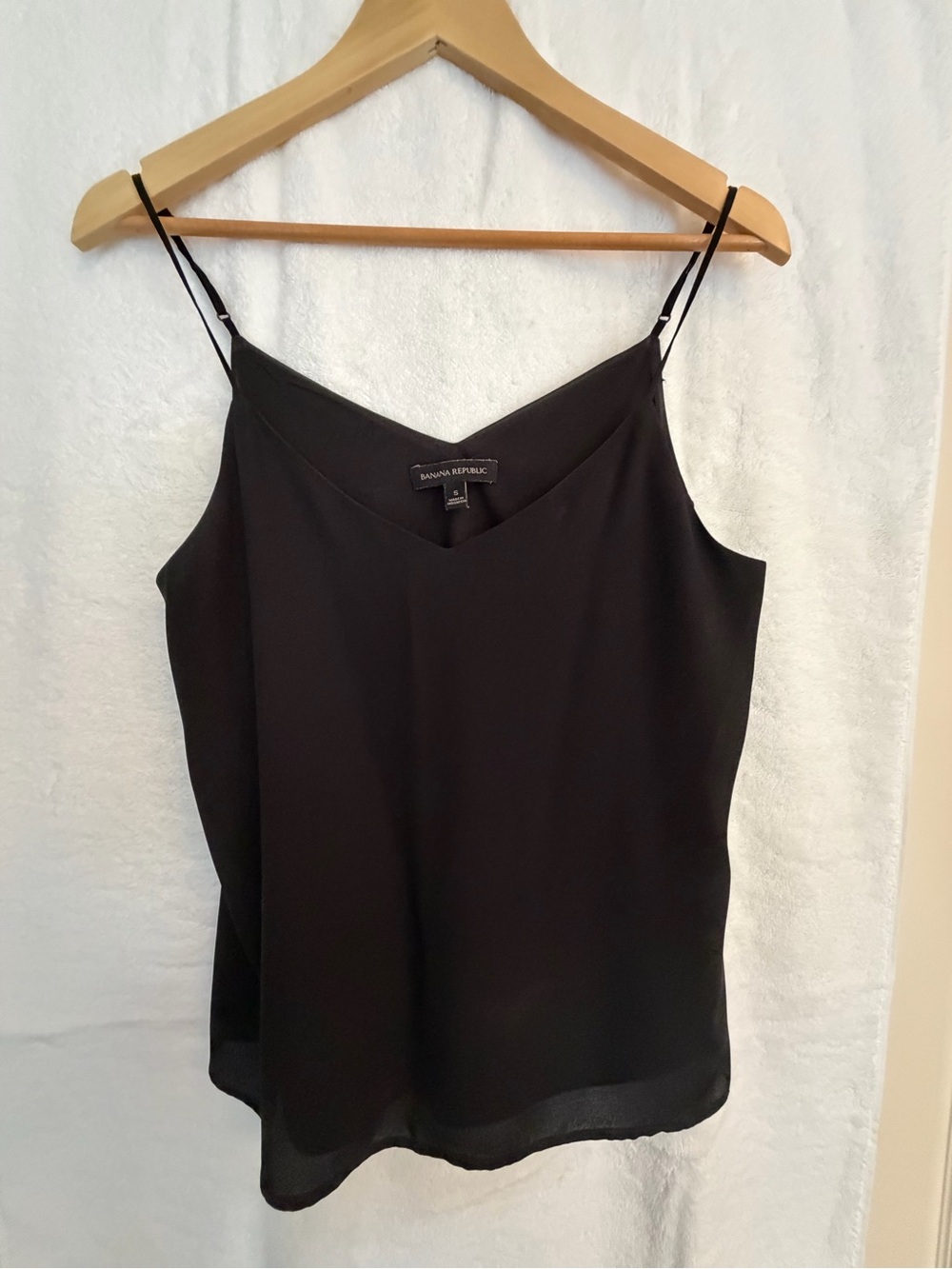 Banana Republic Black V-Neck Spaghetti Strap Camisole